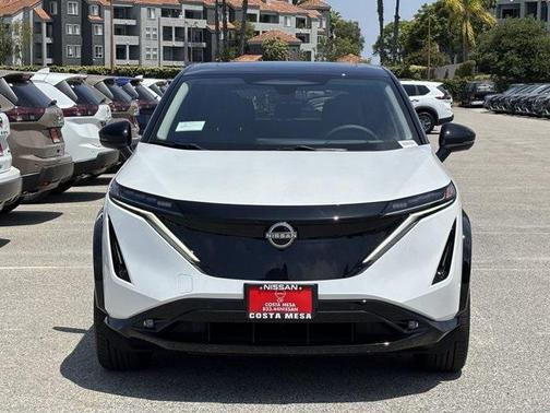 2025 Nissan ARIYA PLATINUM+