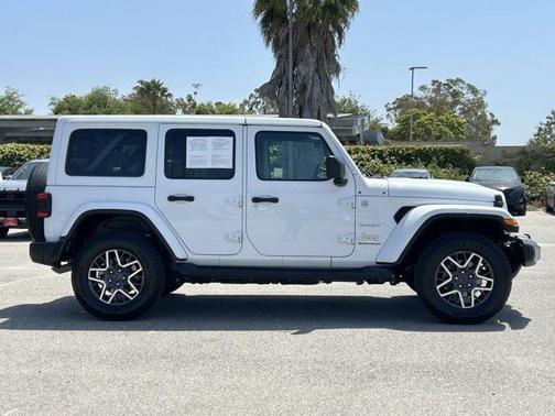 2024 Jeep Wrangler 4-Door Sahara 4x4