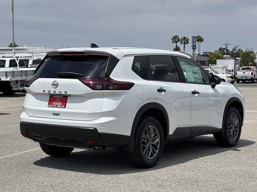 2025 Nissan Rogue S