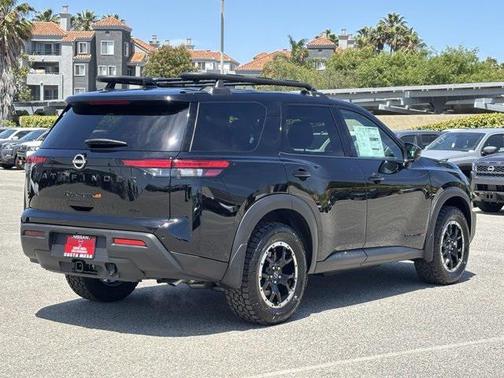 2025 Nissan Pathfinder Rock Creek 4WD