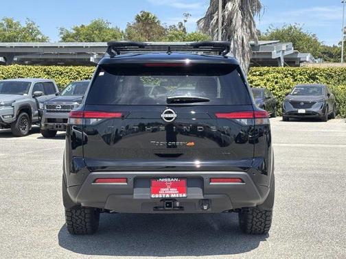 2025 Nissan Pathfinder Rock Creek 4WD