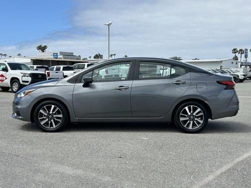 2021 Nissan Versa 1.6 SV