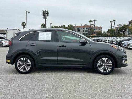 2022 Kia Niro EV EX