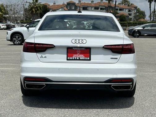 2022 Audi A4 45 S line Premium Plus