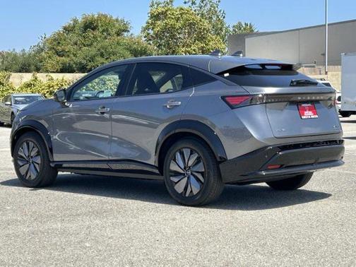 2025 Nissan ARIYA PLATINUM+