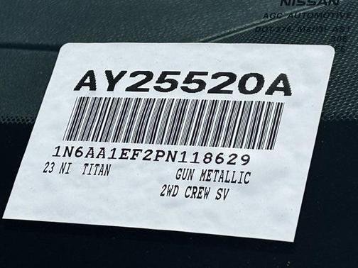 2023 Nissan Titan SV