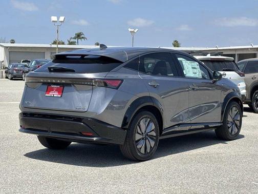 2025 Nissan ARIYA EVOLVE+