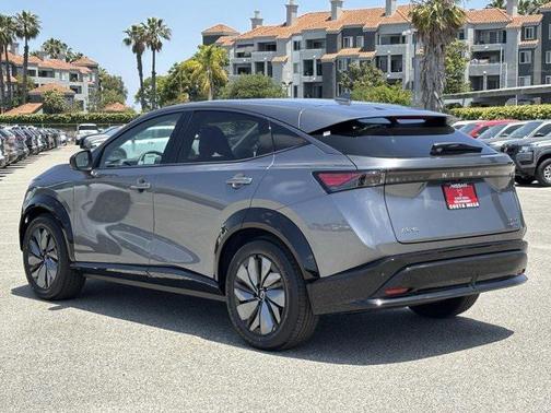 2025 Nissan ARIYA EVOLVE+