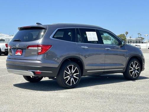 2020 Honda Pilot Touring 8-Passenger