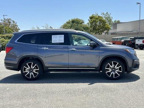 2020 Honda Pilot Touring 8-Passenger
