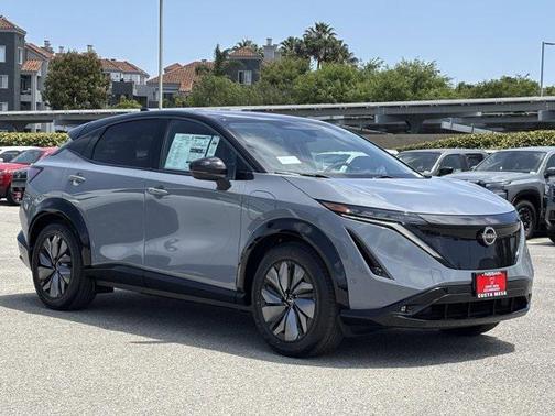 2025 Nissan ARIYA PLATINUM+