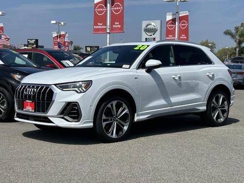 2020 Audi Q3 45 S line Prestige