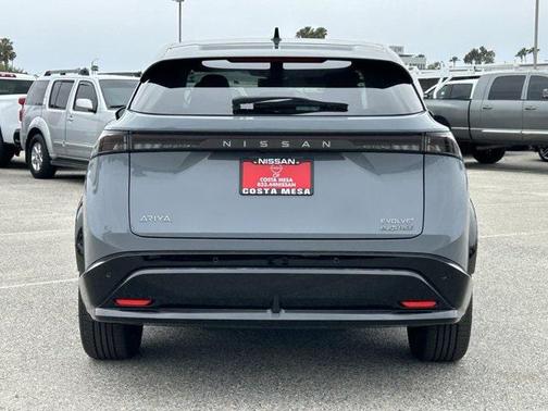 2025 Nissan ARIYA EVOLVE+