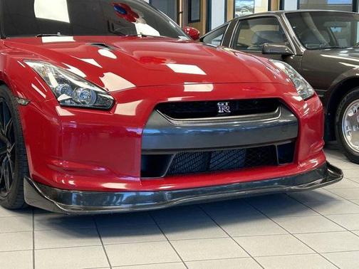 2010 Nissan GT-R Premium