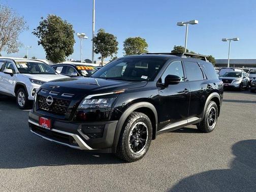 2025 Nissan Pathfinder Rock Creek 4WD