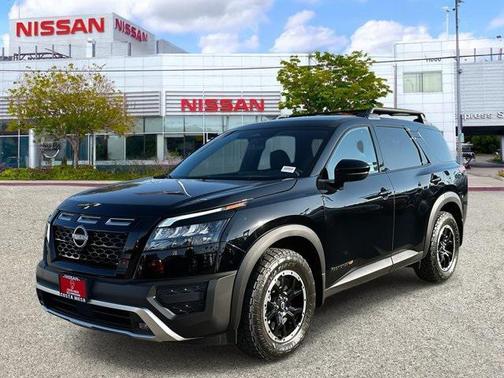 2025 Nissan Pathfinder Rock Creek 4WD