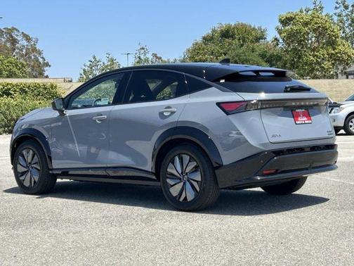 2025 Nissan ARIYA EVOLVE+