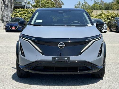 2025 Nissan ARIYA EVOLVE+