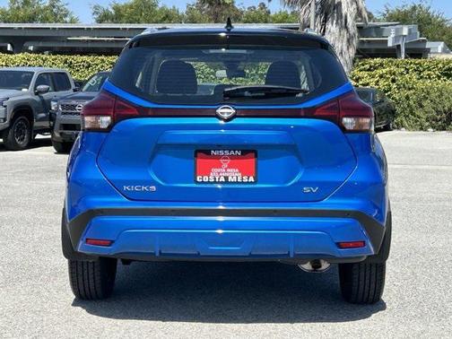 2022 Nissan Kicks SV