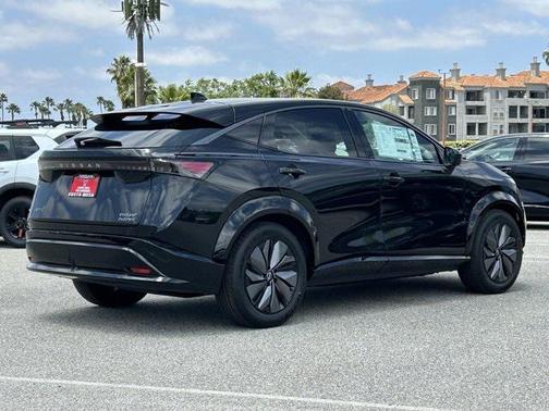 2025 Nissan ARIYA EVOLVE+