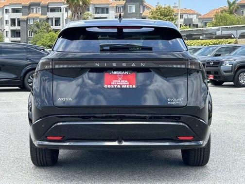 2025 Nissan ARIYA EVOLVE+