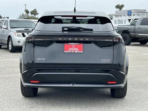 2025 Nissan ARIYA EVOLVE+