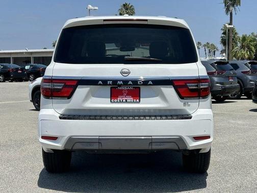 2023 Nissan Armada SL 2WD