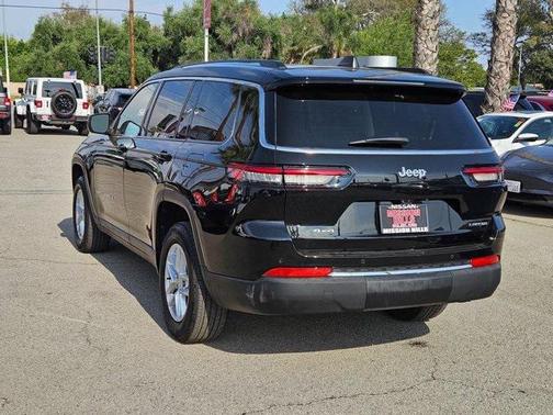2023 Jeep Grand Cherokee L Laredo