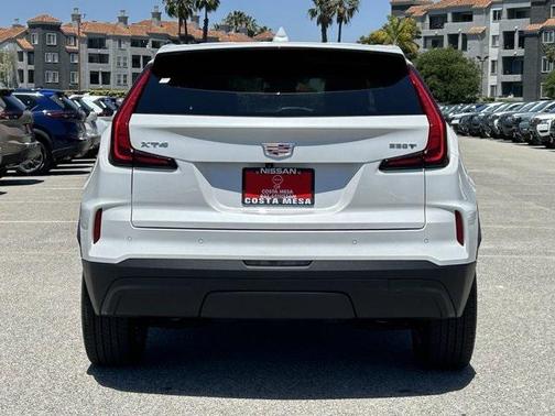 2024 Cadillac XT4 Luxury
