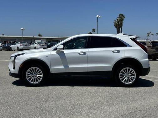 2024 Cadillac XT4 Luxury