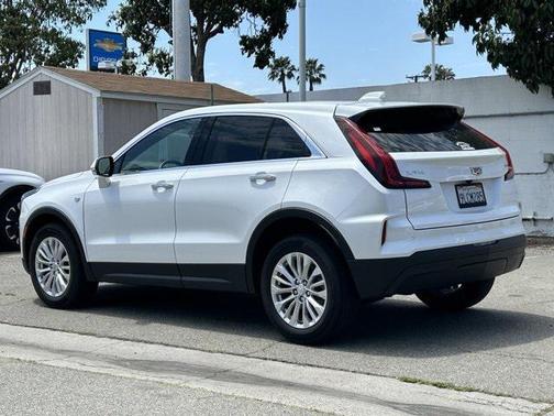 2024 Cadillac XT4 Luxury