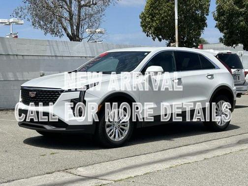 2024 Cadillac XT4 Luxury