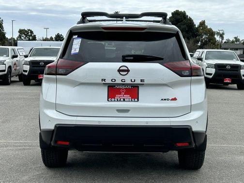 2025 Nissan Rogue Rock Creek