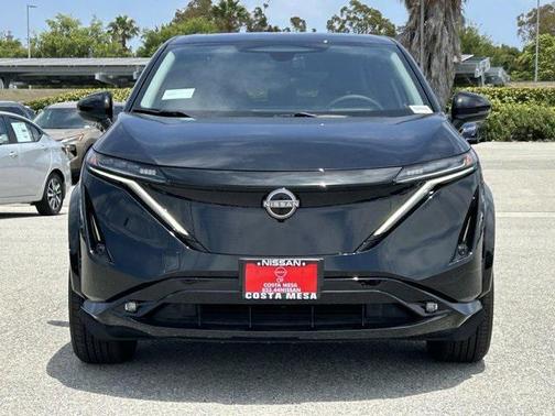 2025 Nissan ARIYA PLATINUM+