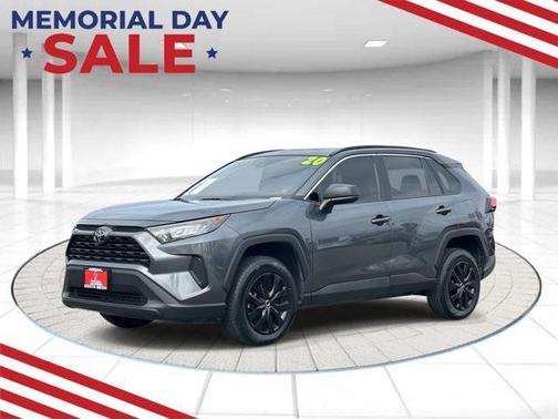 2020 Toyota RAV4 LE