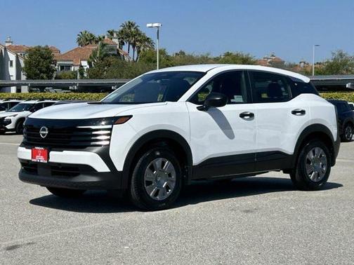 2025 Nissan Kicks S