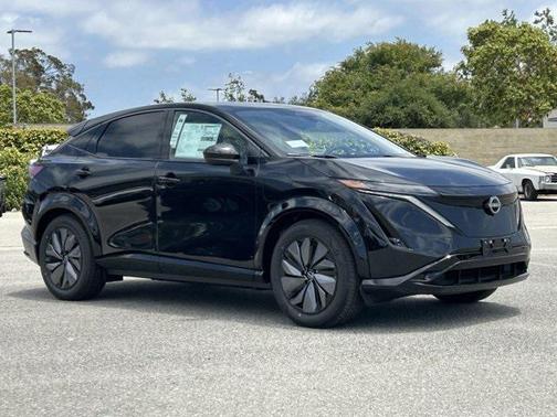 2025 Nissan ARIYA EVOLVE+
