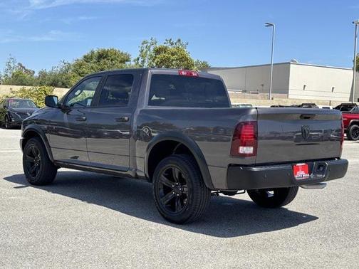 2024 RAM 1500 Classic Warlock Crew Cab 4x2 5'7' Box