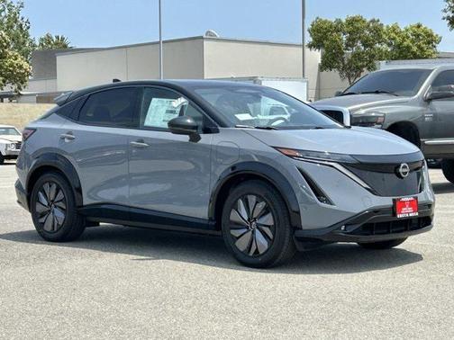 2025 Nissan ARIYA PLATINUM+