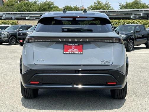 2025 Nissan ARIYA PLATINUM+