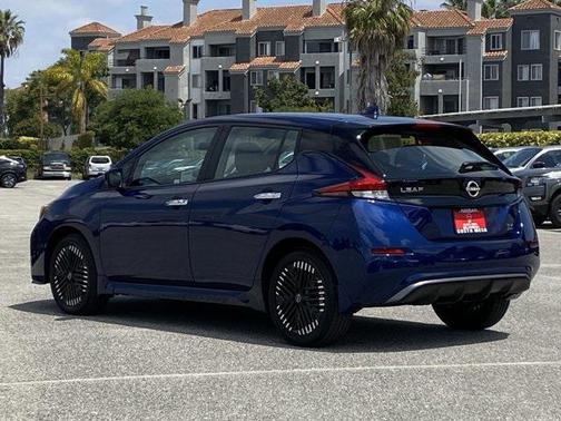 2025 Nissan Leaf SV PLUS
