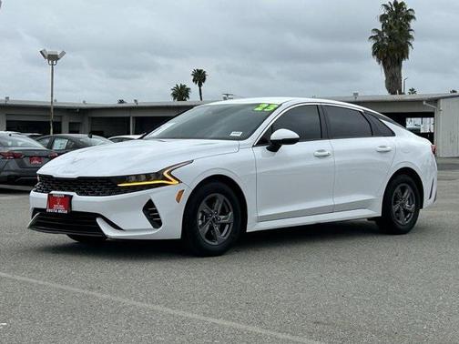 2023 Kia K5 LXS