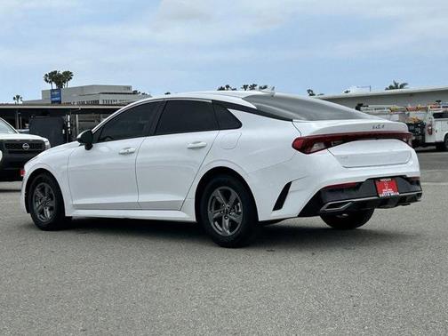 2023 Kia K5 LXS