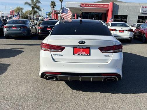 2017 Kia Optima SXL Turbo