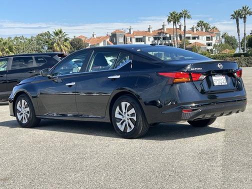 2025 Nissan Altima S