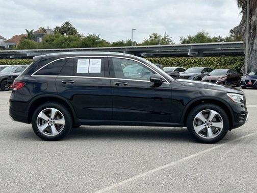 2022 Mercedes-Benz GLC 300 Base