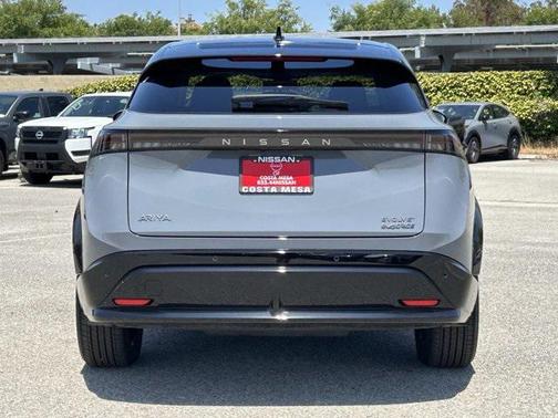 2025 Nissan ARIYA EVOLVE+