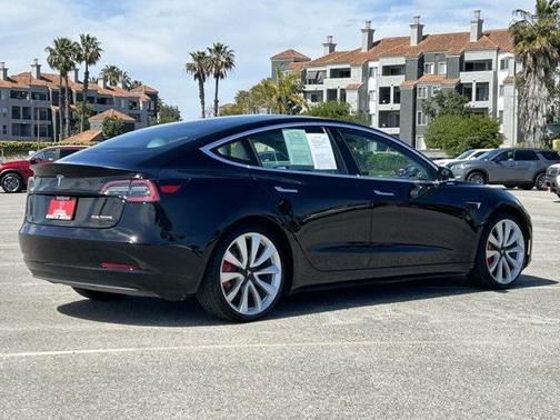 2019 Tesla Model 3 Performance