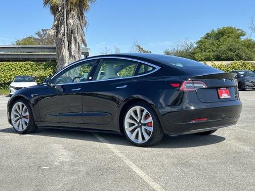 2019 Tesla Model 3 Performance