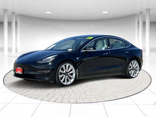 2019 Tesla Model 3 Performance
